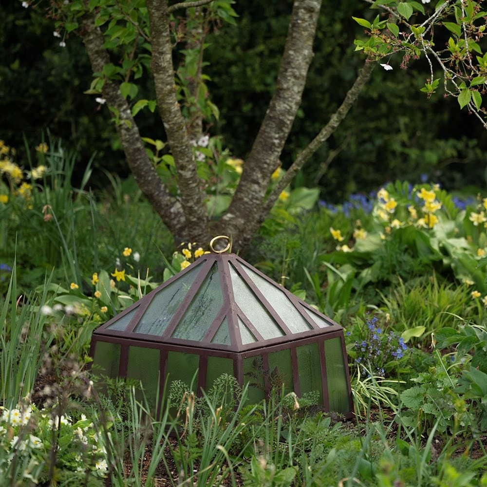 Square Victorian cloche - dark auburn