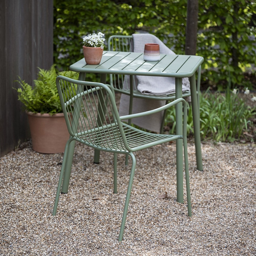 Green metal bistro set
