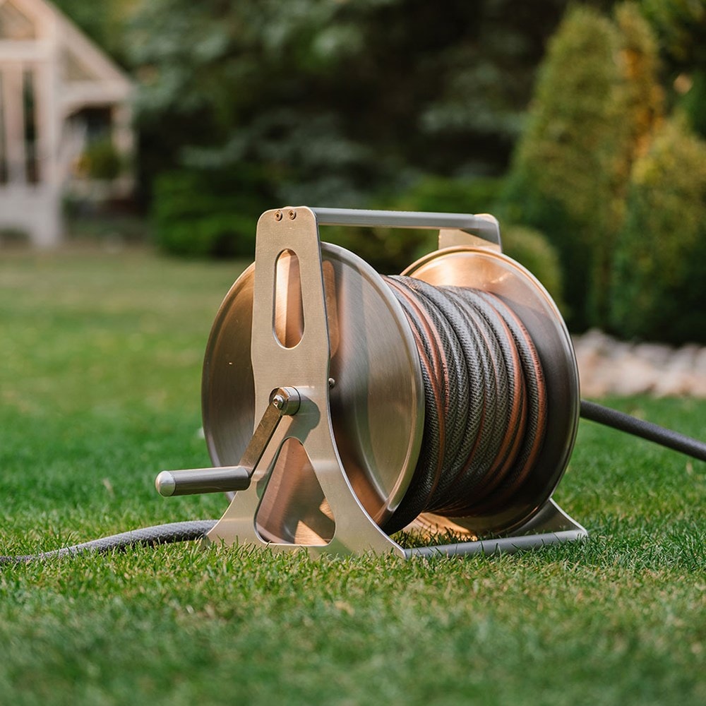 The metal hose reel set