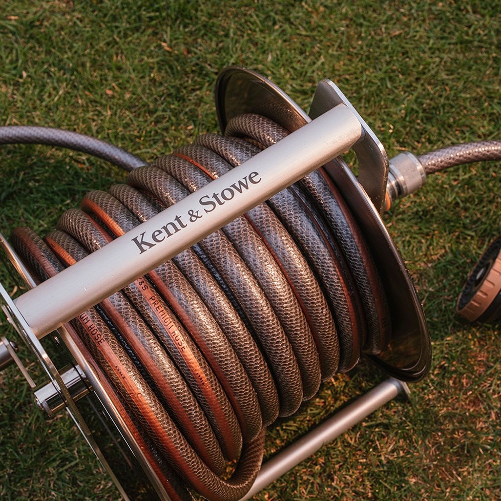 The metal hose reel set