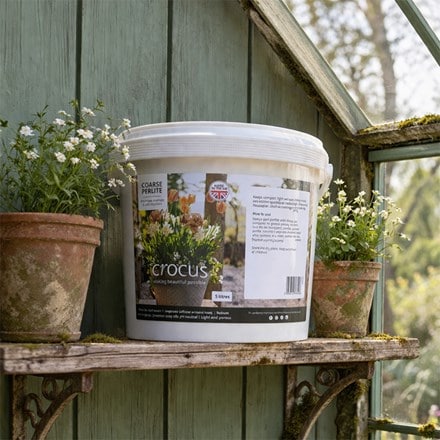 Horticultural premium coarse perlite tub