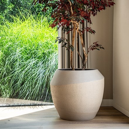 Textured large jar planter - sand