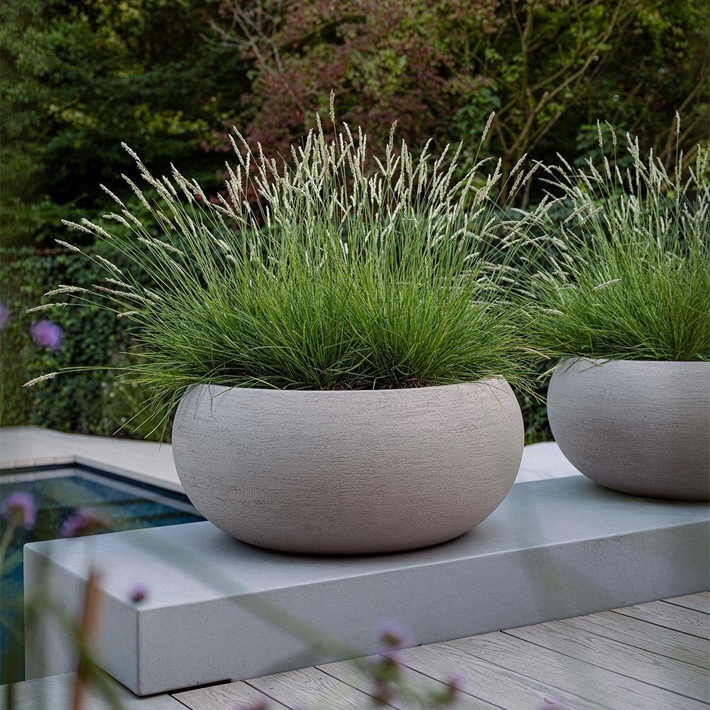 Large balloon bowl planter - sand