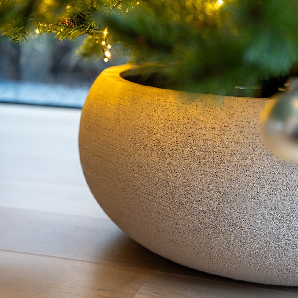 Large balloon bowl planter - sand