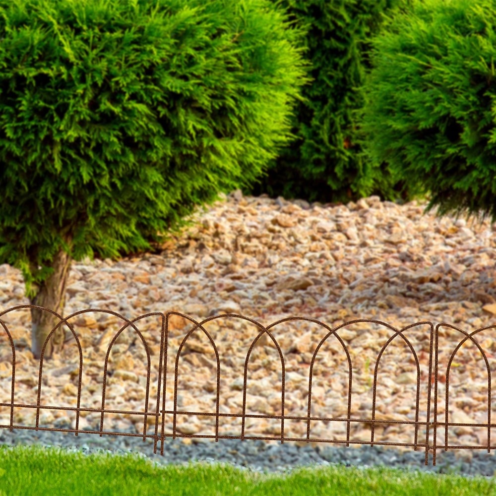 Hoop edging panel - rust