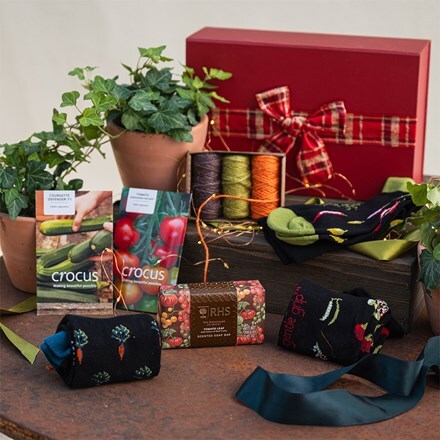 Gardening gift set for him