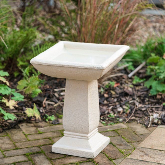 Selbourne Stone Pedestal Bird Bath
