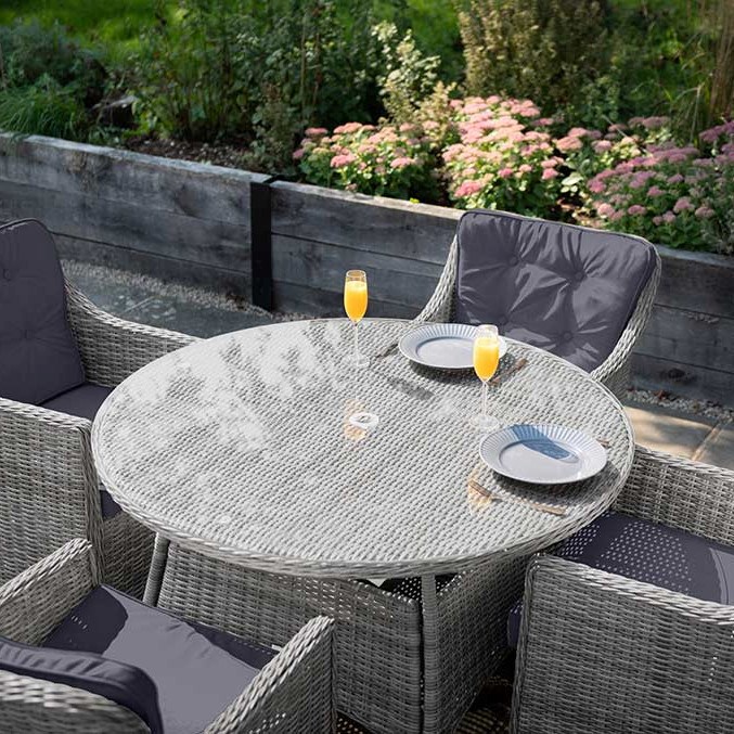 Luxury Rattan 4 Seater Round Dining Set in Pebble | Primrose Living
