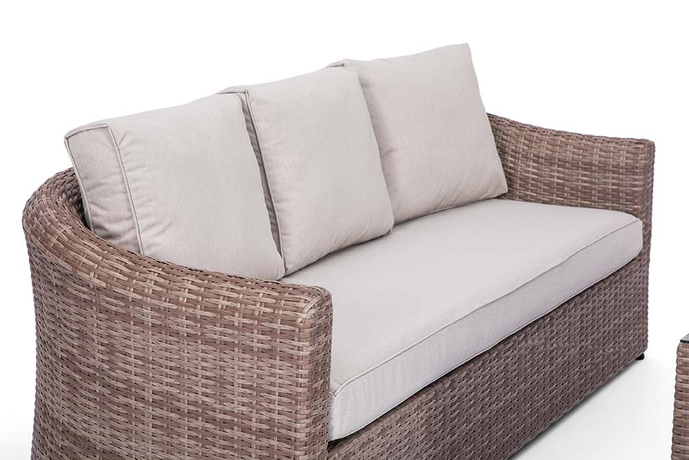 Classic Rattan 5 Seater Garden Sofa Set with Coffee Table by Primrose Living