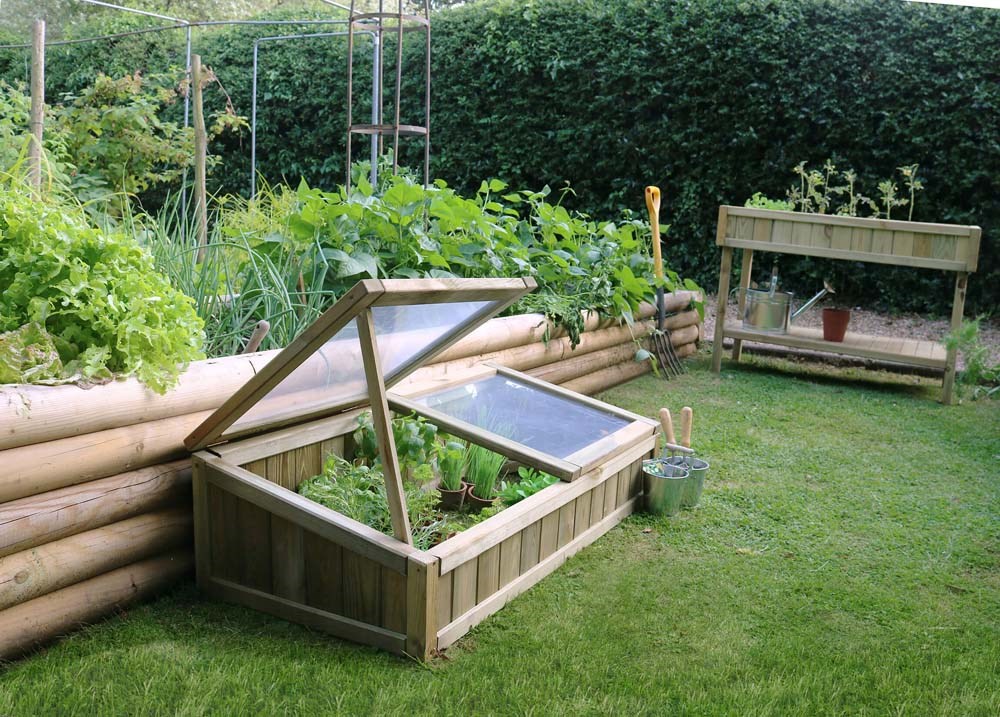 Zest Wooden Small Space Cold Frame