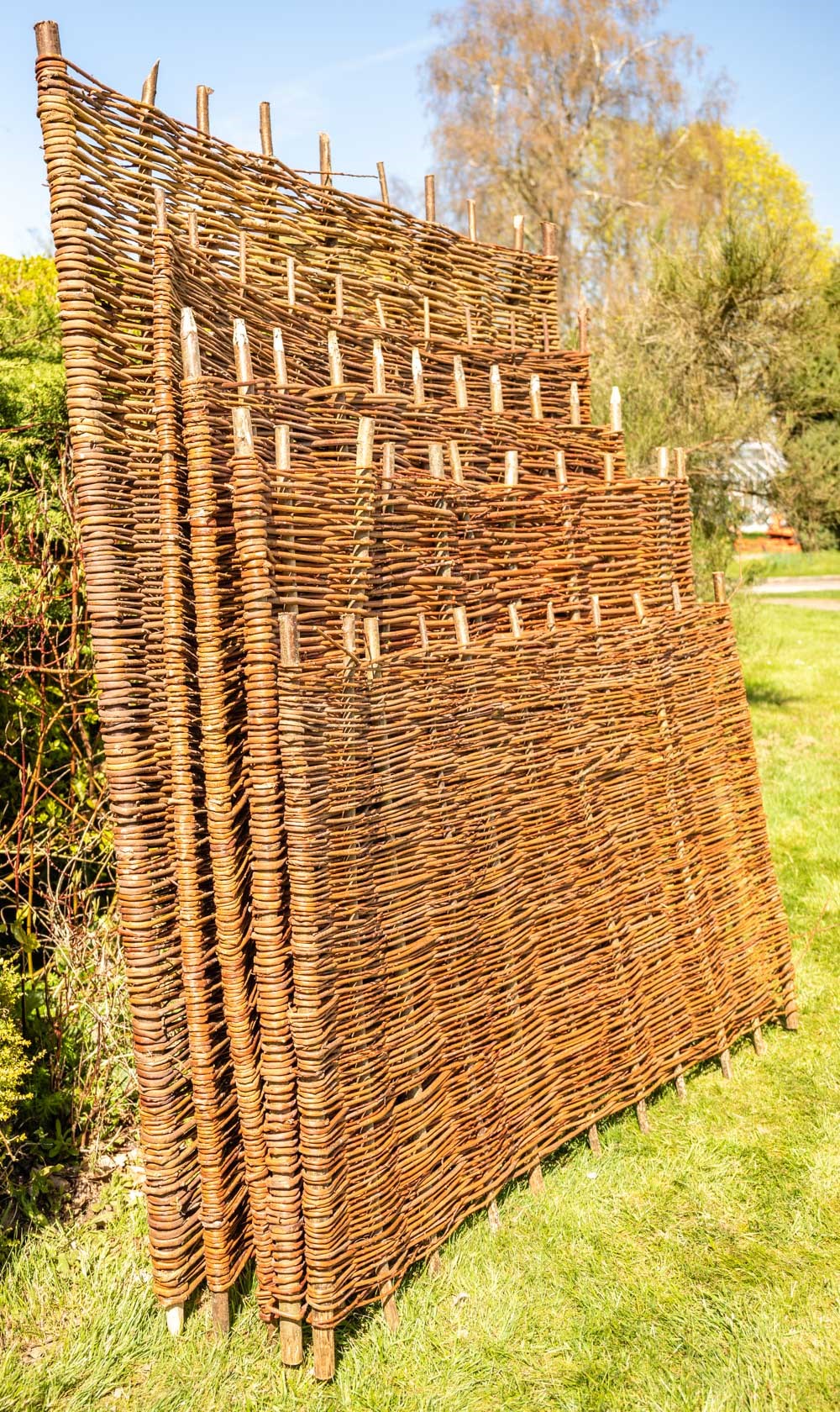 Willow Hurdle Fence Panel 1.82m x 1.5m (6ft x 5ft) - Handwoven by Papillon™️