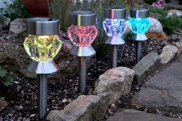 Pack of 4 Solar Powered Crystal Glass Lights Carry by Smart Garden