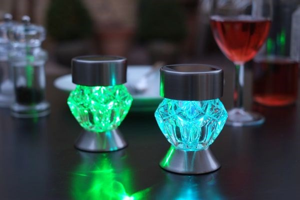 Pack of 4 Solar Powered Crystal Glass Lights Carry by Smart Garden