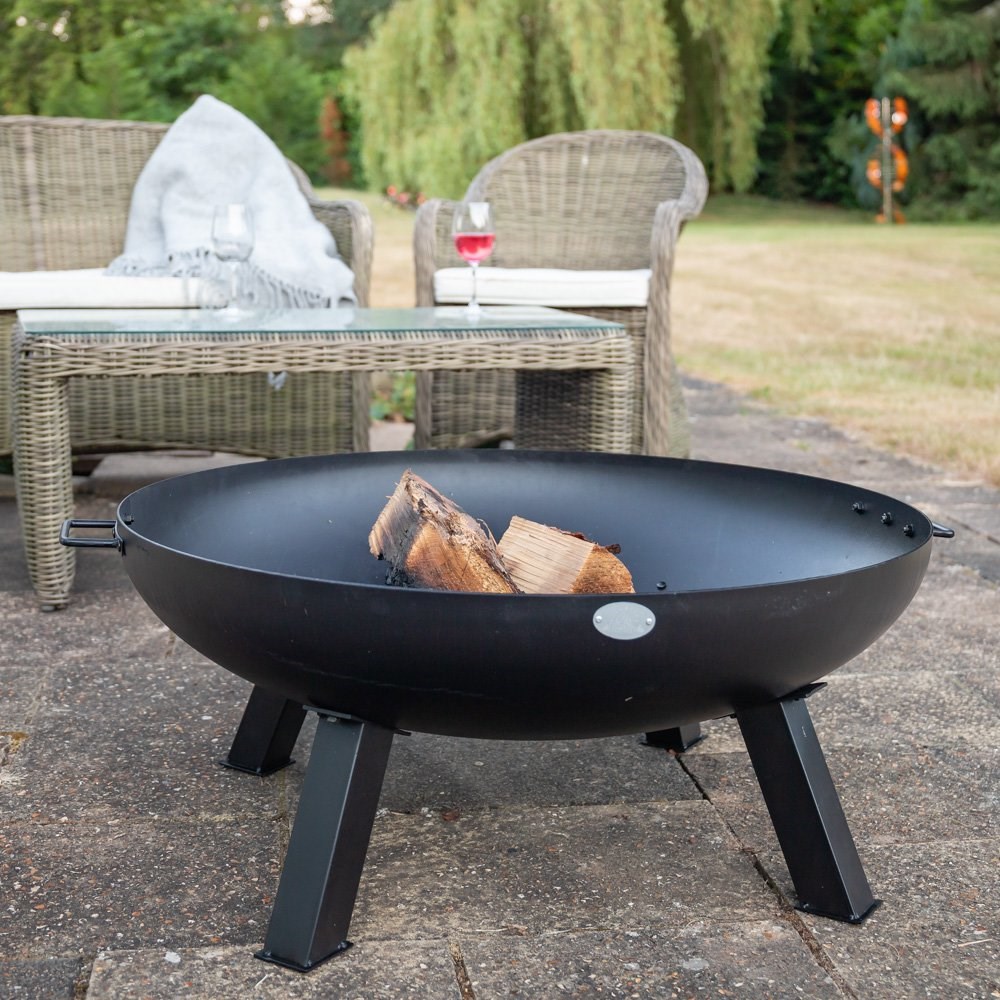 100cm Carbon Steel Fire Bowl in Black - by La Fiesta
