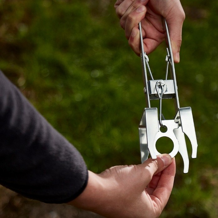 PestBye Heavy-Duty Mole Claw Trap