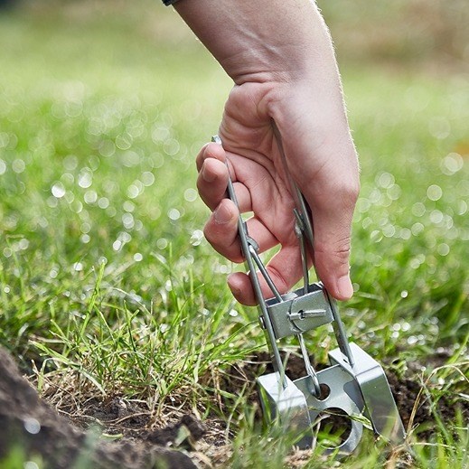 PestBye Heavy-Duty Mole Claw Trap