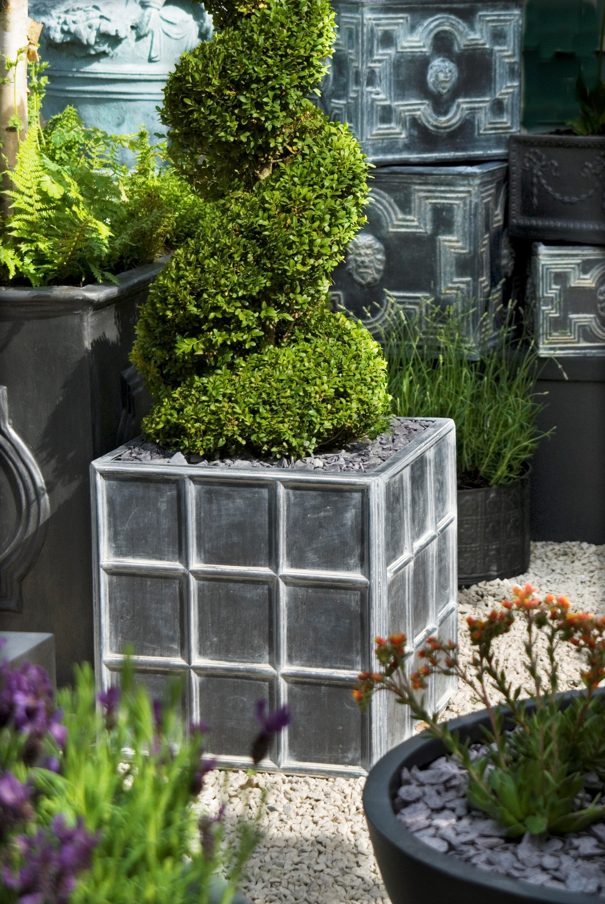 60cm Downing Street Large Cube Planter in Faux Lead