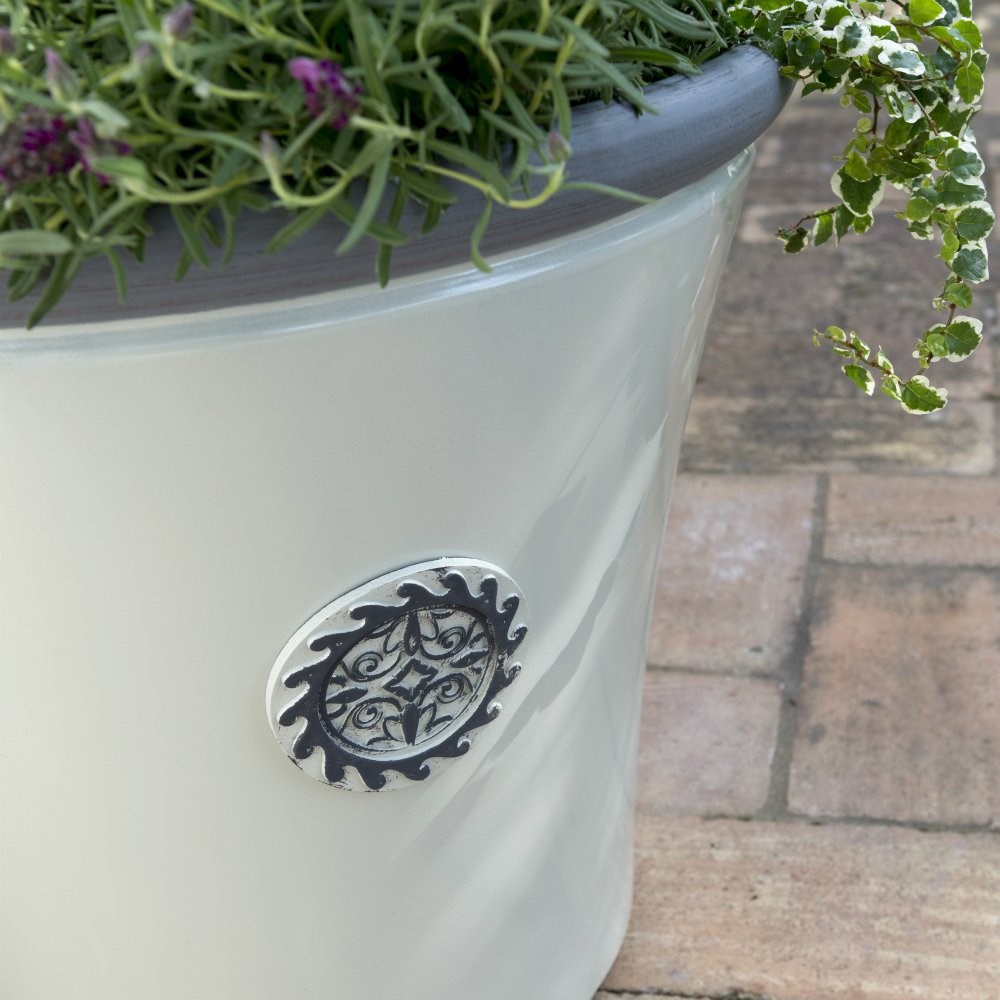 56cm Tuscan Round Planter in White with Grey
