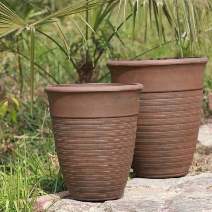 57cm Tall Round Planter in Rust