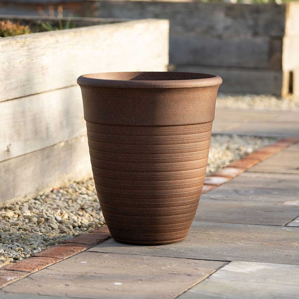48.5cm Tall Round Planter in Rust