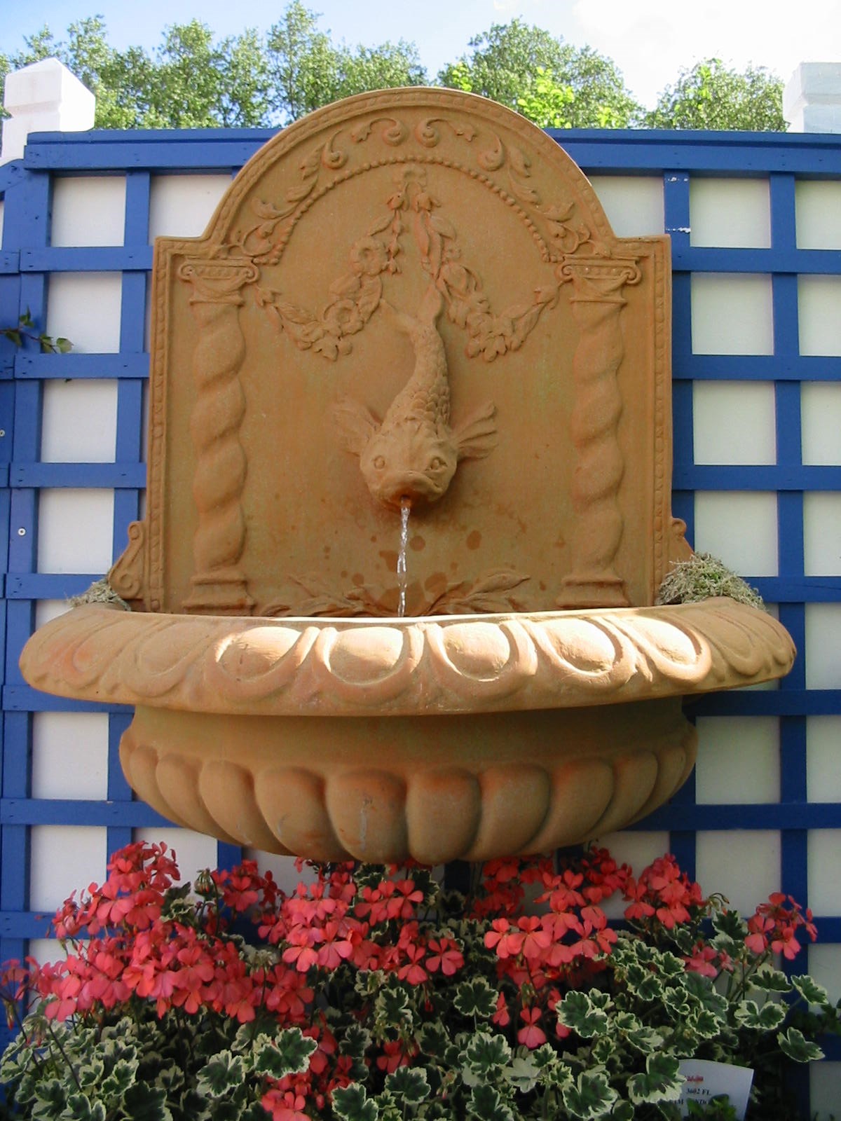 Large Koi Wall Fountain - 97cm