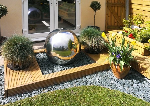 H40cm Polished Sphere Stainless Steel Water Feature with Lights by Ambienté