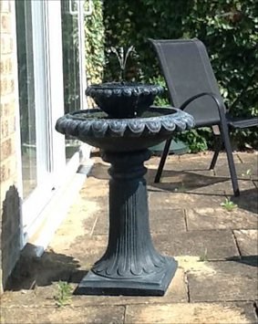 H79cm Victoriana Solar Bird Bath Water Feature with Lights by Solaray
