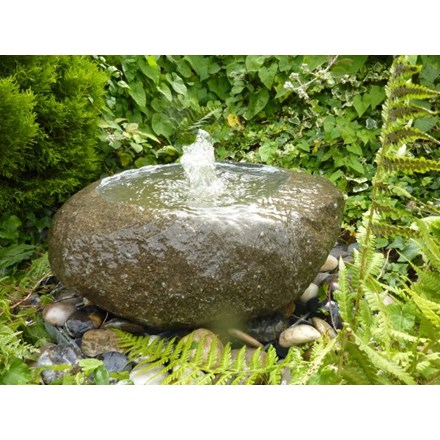 Granite Babbling Boulder Water Feature