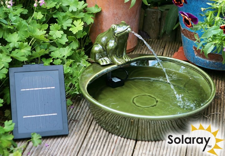 Green Ceramic Frog Solar Water Feature
