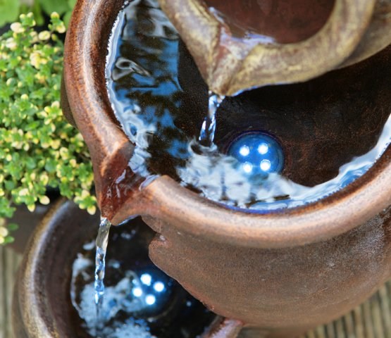 Earthenware 3-Tier Honey Pot Water Feature & Planter w/ Lights | Ambienté