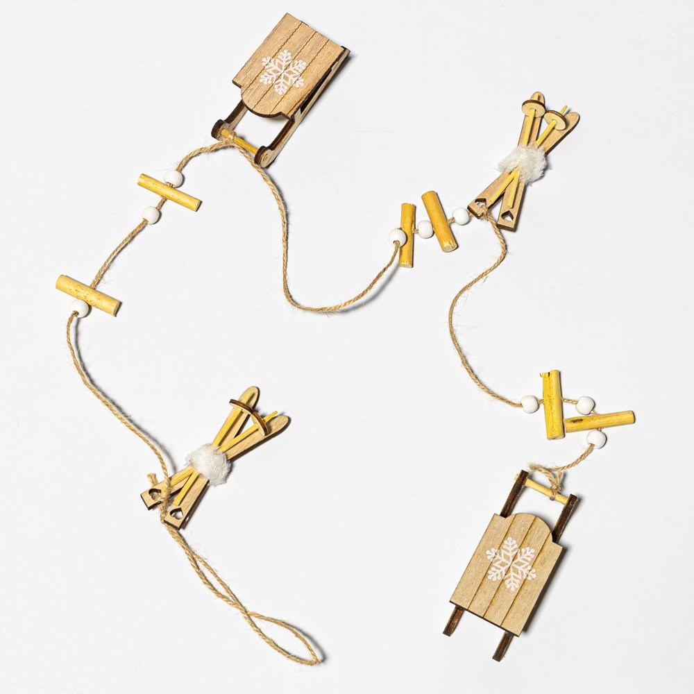 Charming Christmas Wooden Sleigh And Ski Garland