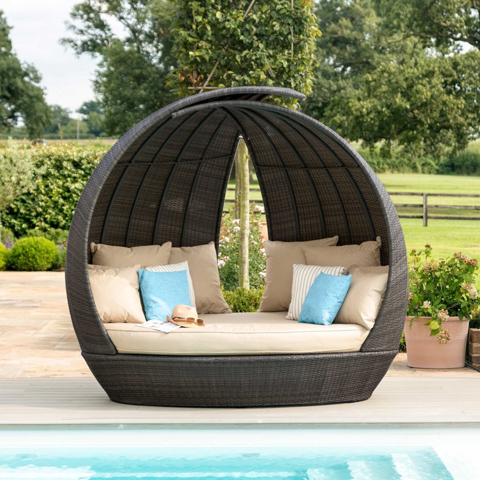 Lotus Garden Daybed Brown