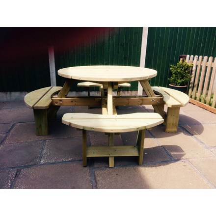 Westwood Round Picnic Table Sits 8
