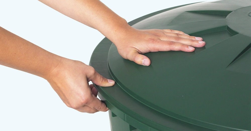 210 Litre Round Rain Water Butt Including Tap and Lid In Green