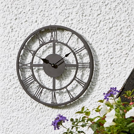 14in Arundel Wall Clock by Smart Garden