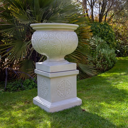 1m Patterned Urn on Plinth | White