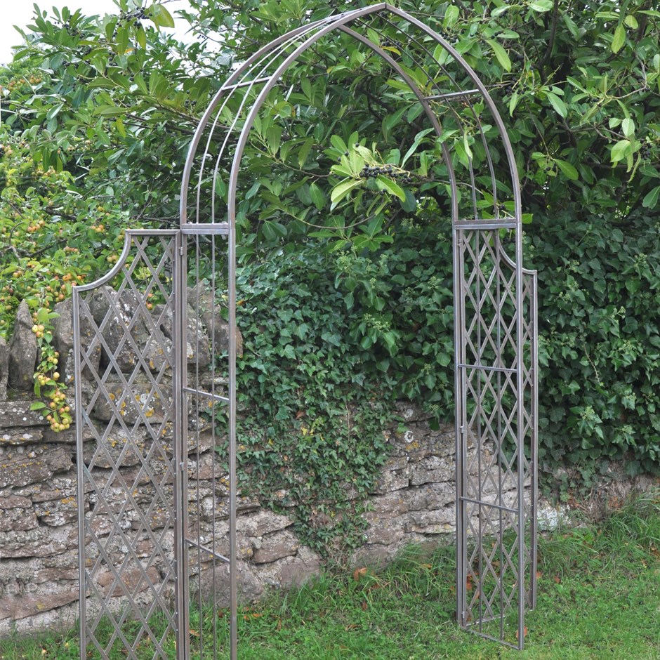 Lattice Arch With Side Panels In Antique Green Rust