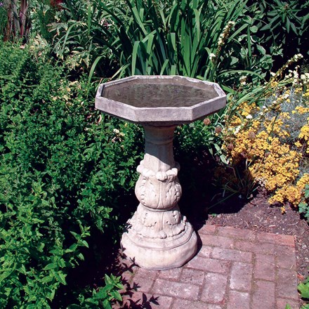 Classical Plain Bowl Bird Bath