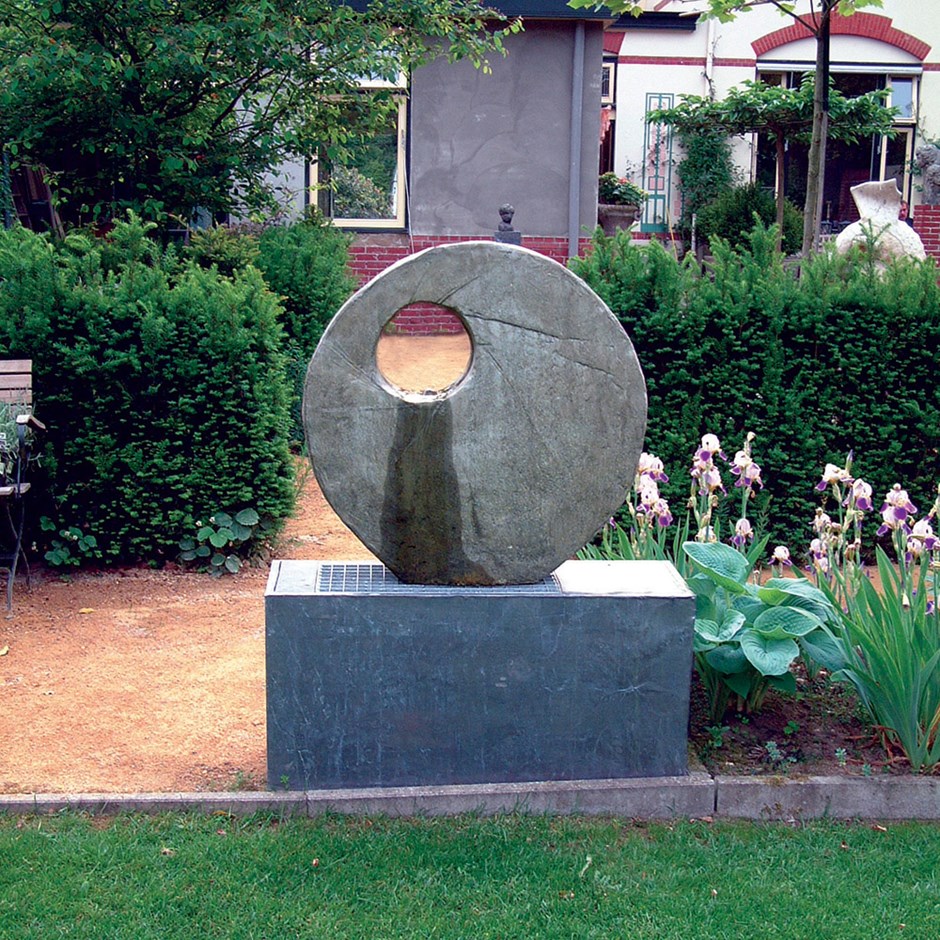 Viewpoint Stone Water Fountain
