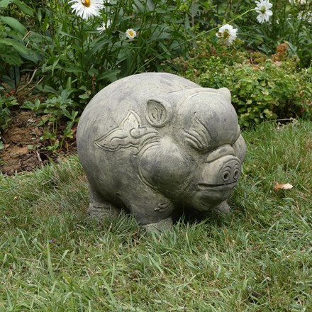 Garden Ornament | Thai Pig