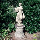 Garden Statue | Medium Country Girl Statue