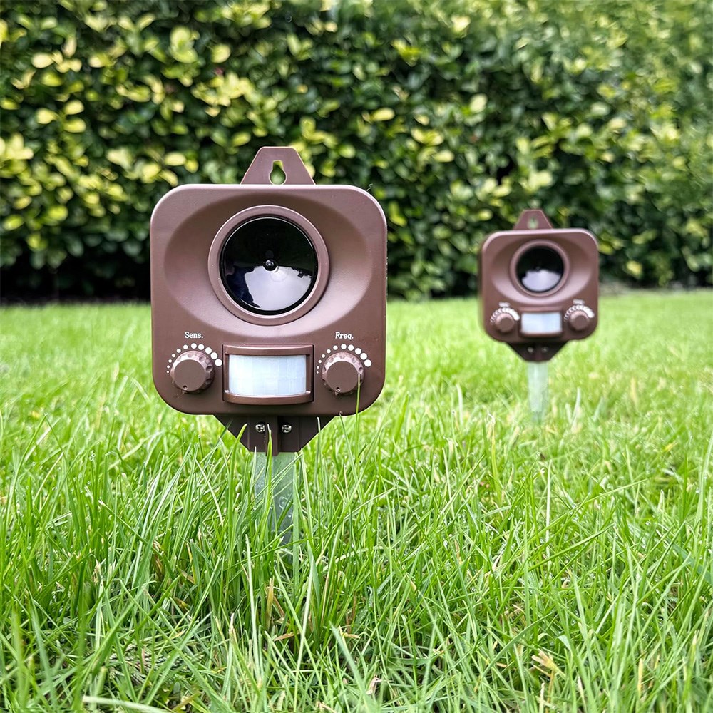 PestBye Battery Operated Ultrasonic Fox Repeller