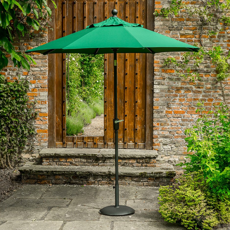 Elizabeth 2.7m Round Crank & Tilt Parasol