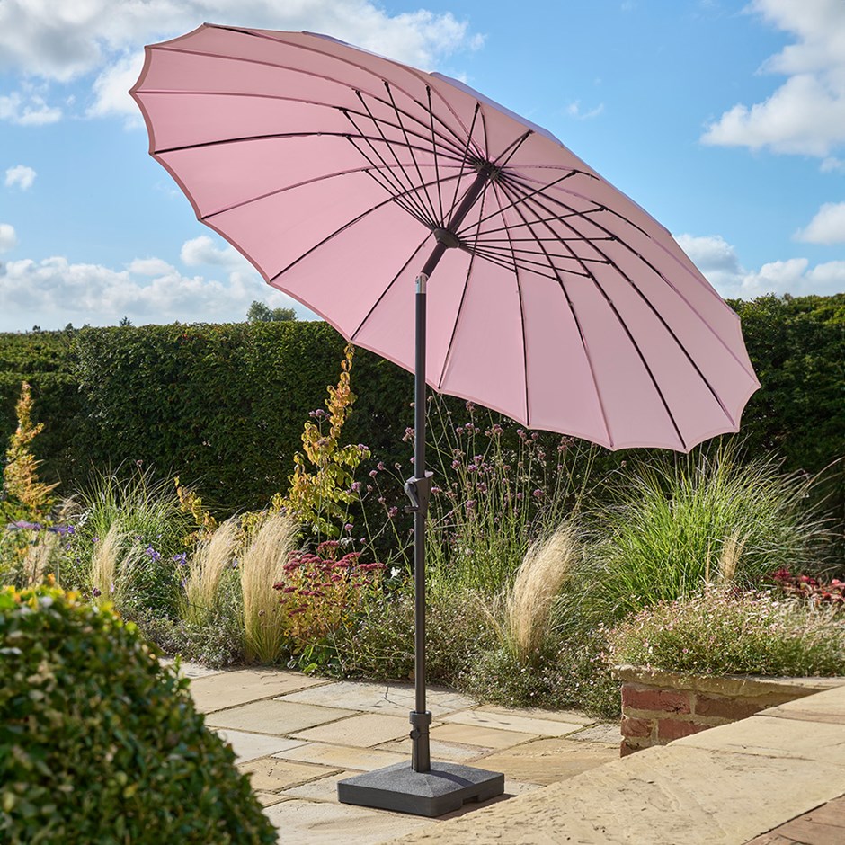Royce Geisha 2.7m Round Crank & Tilt Parasol With Cover