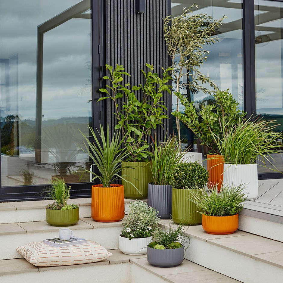 Hudson Orange Corrugated Steel Round Planter