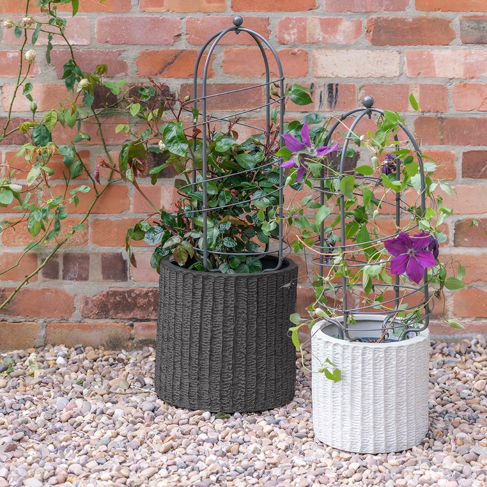 Outdoor Steel Pot Plant Support in Zinc