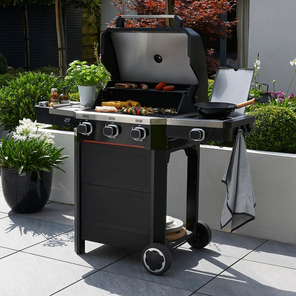 Atlas 300 3 Burner Gas BBQ Bundle