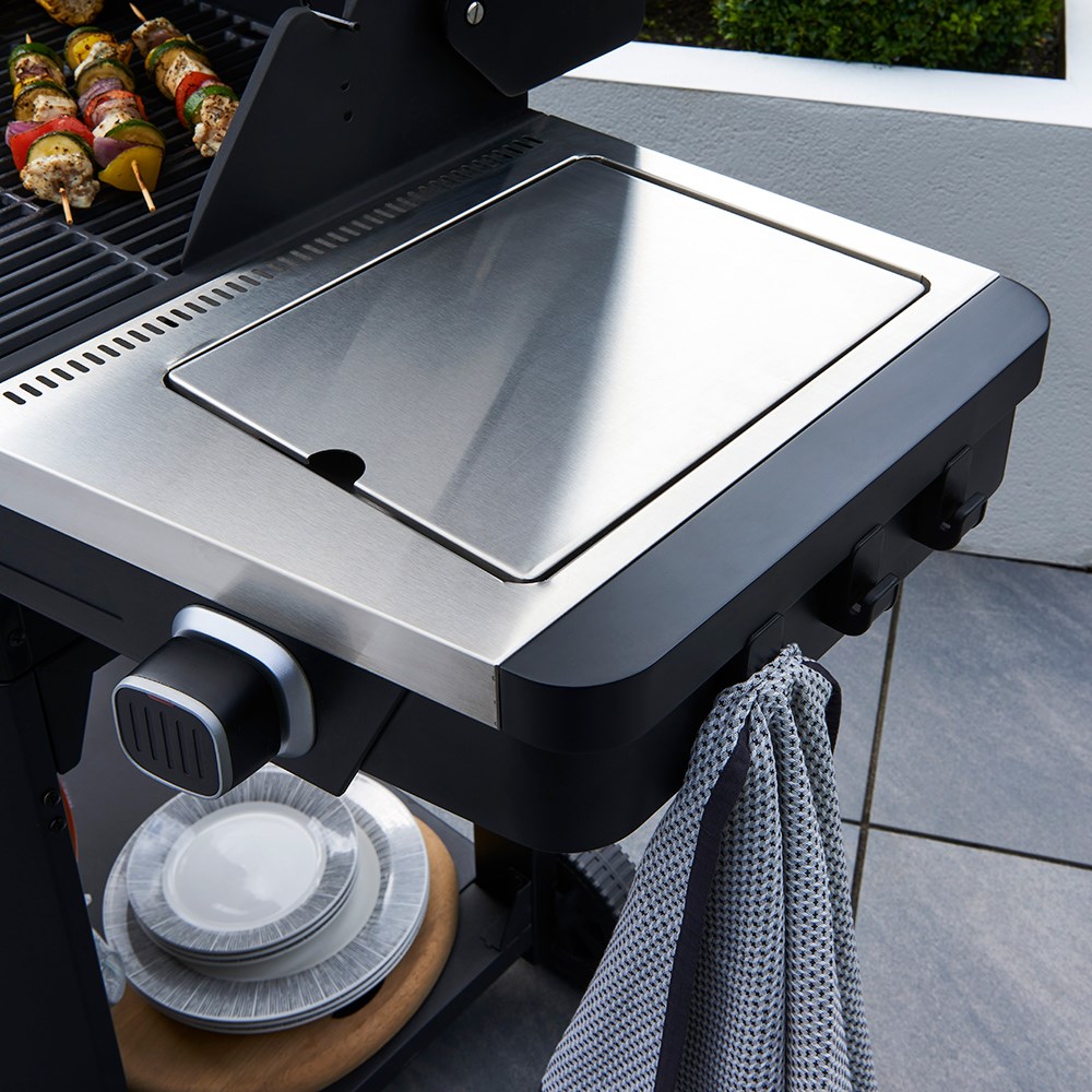 Atlas 300 3 Burner Gas BBQ Bundle