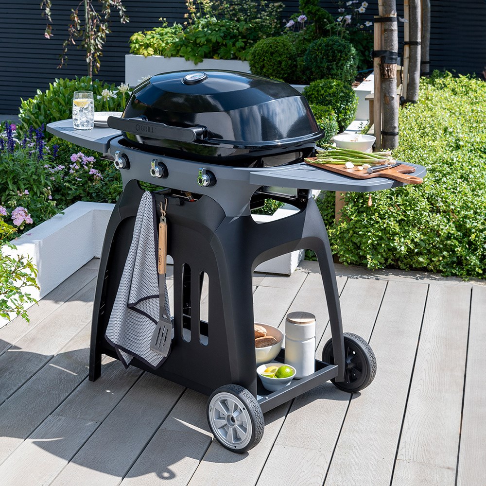 N-Grill Barbecue Bundle | 3 Burner Gas Barbecue | Black