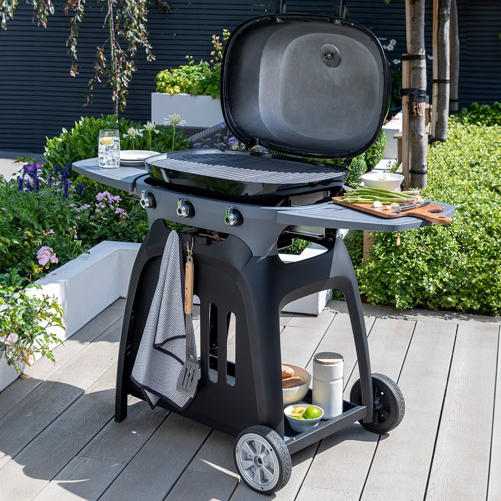 N-Grill Barbecue Bundle | 3 Burner Gas Barbecue | Black